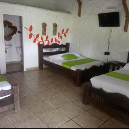 Hotel Parque De Los Arrieros Montenegro Luaran gambar
