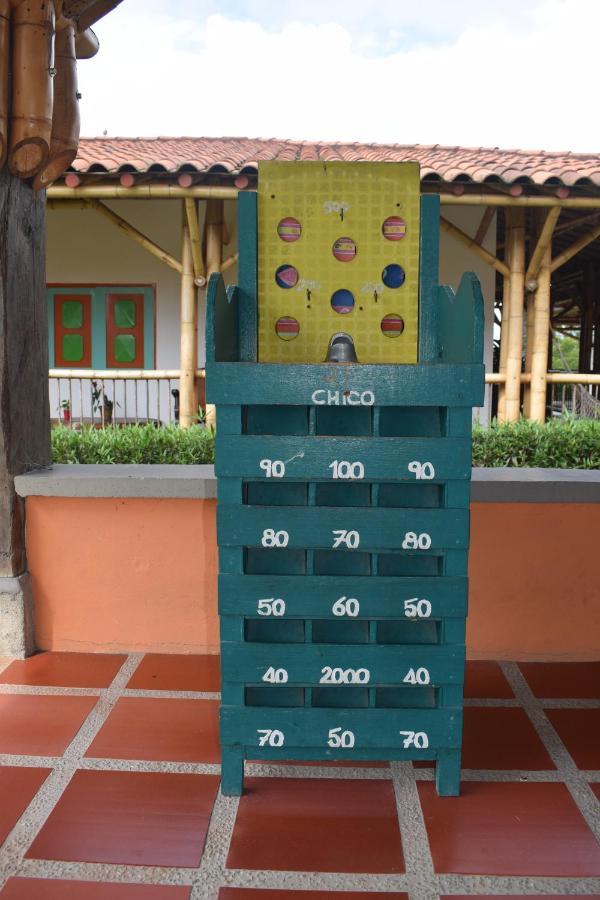 Hotel Parque De Los Arrieros Montenegro Luaran gambar