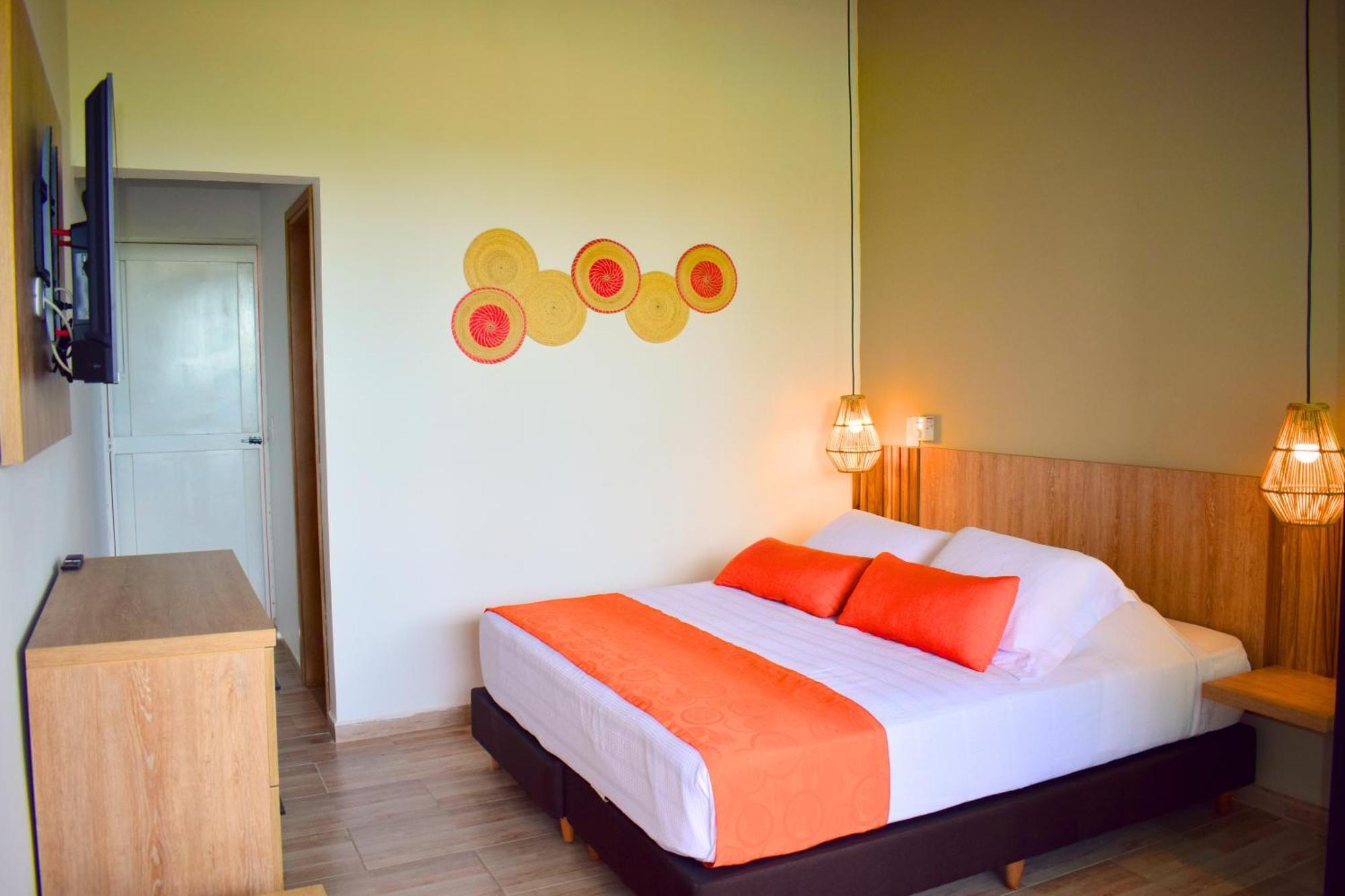 Hotel Parque De Los Arrieros Montenegro Luaran gambar