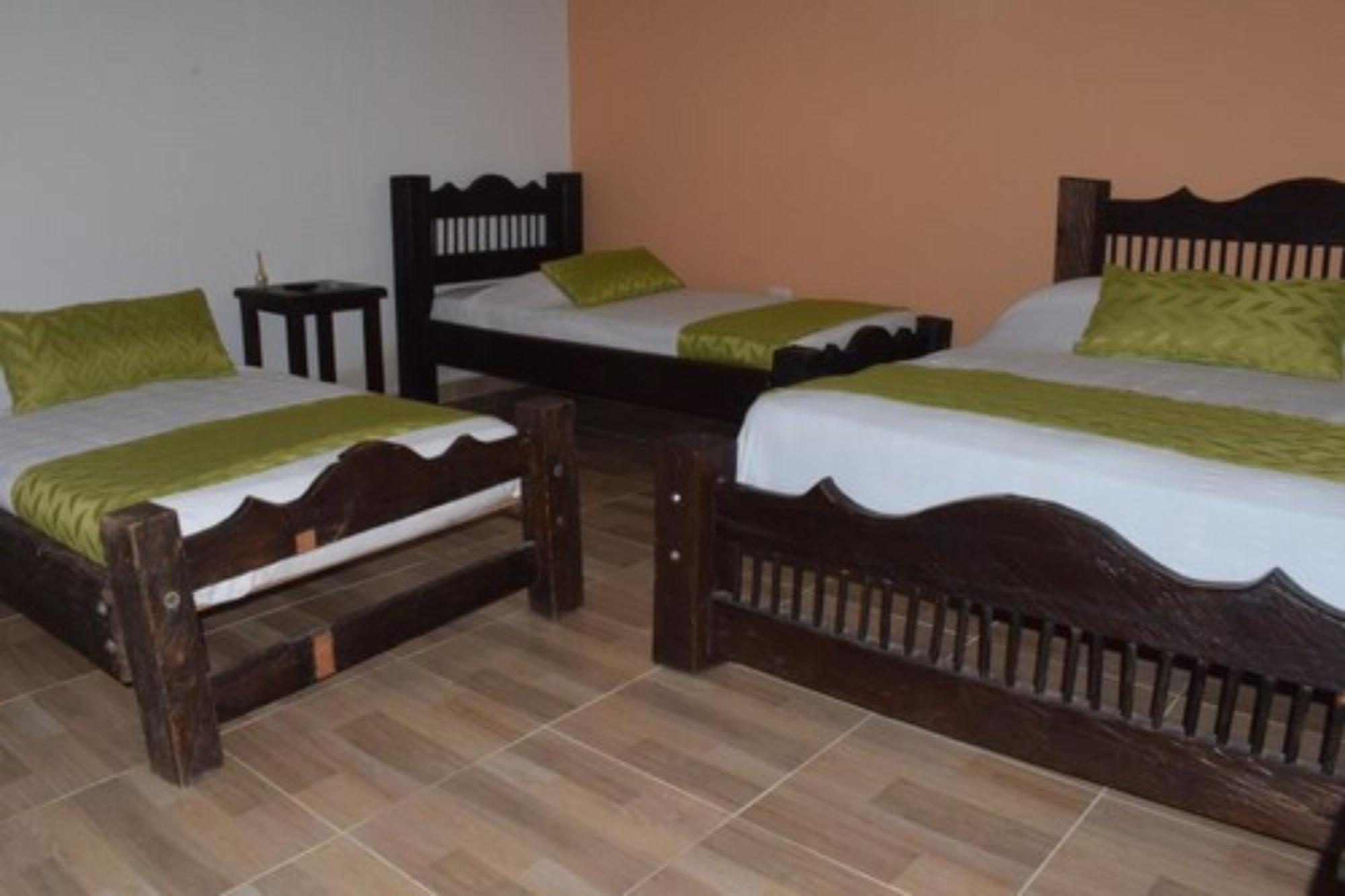 Hotel Parque De Los Arrieros Montenegro Luaran gambar