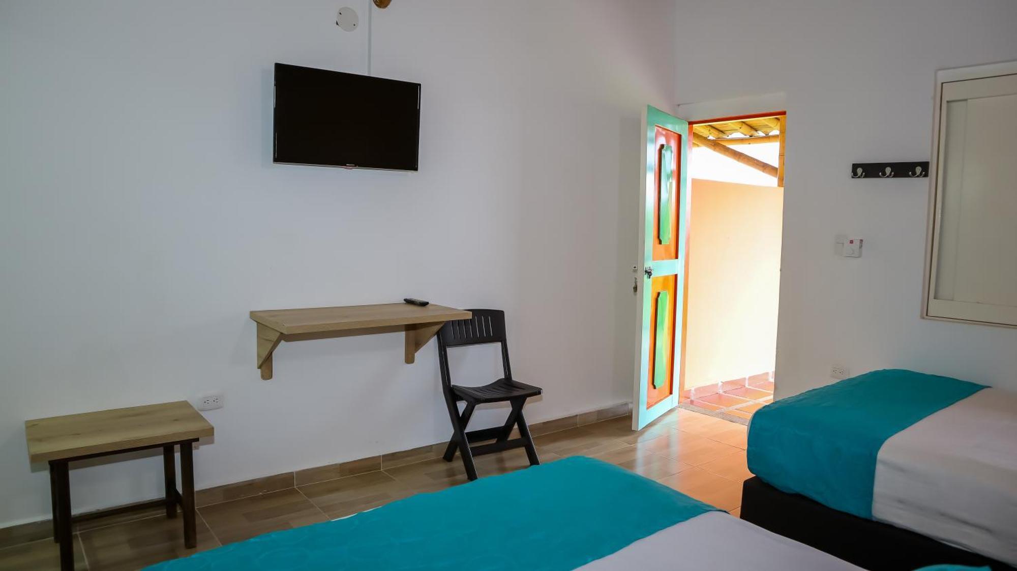 Hotel Parque De Los Arrieros Montenegro Luaran gambar