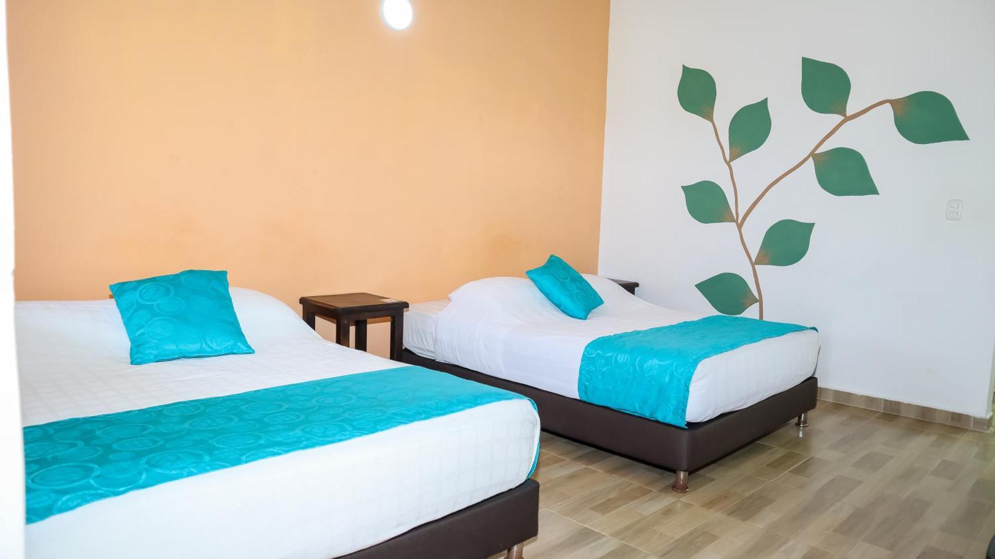 Hotel Parque De Los Arrieros Montenegro Luaran gambar
